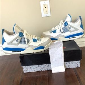 Jordan 4 Retro Military Blue